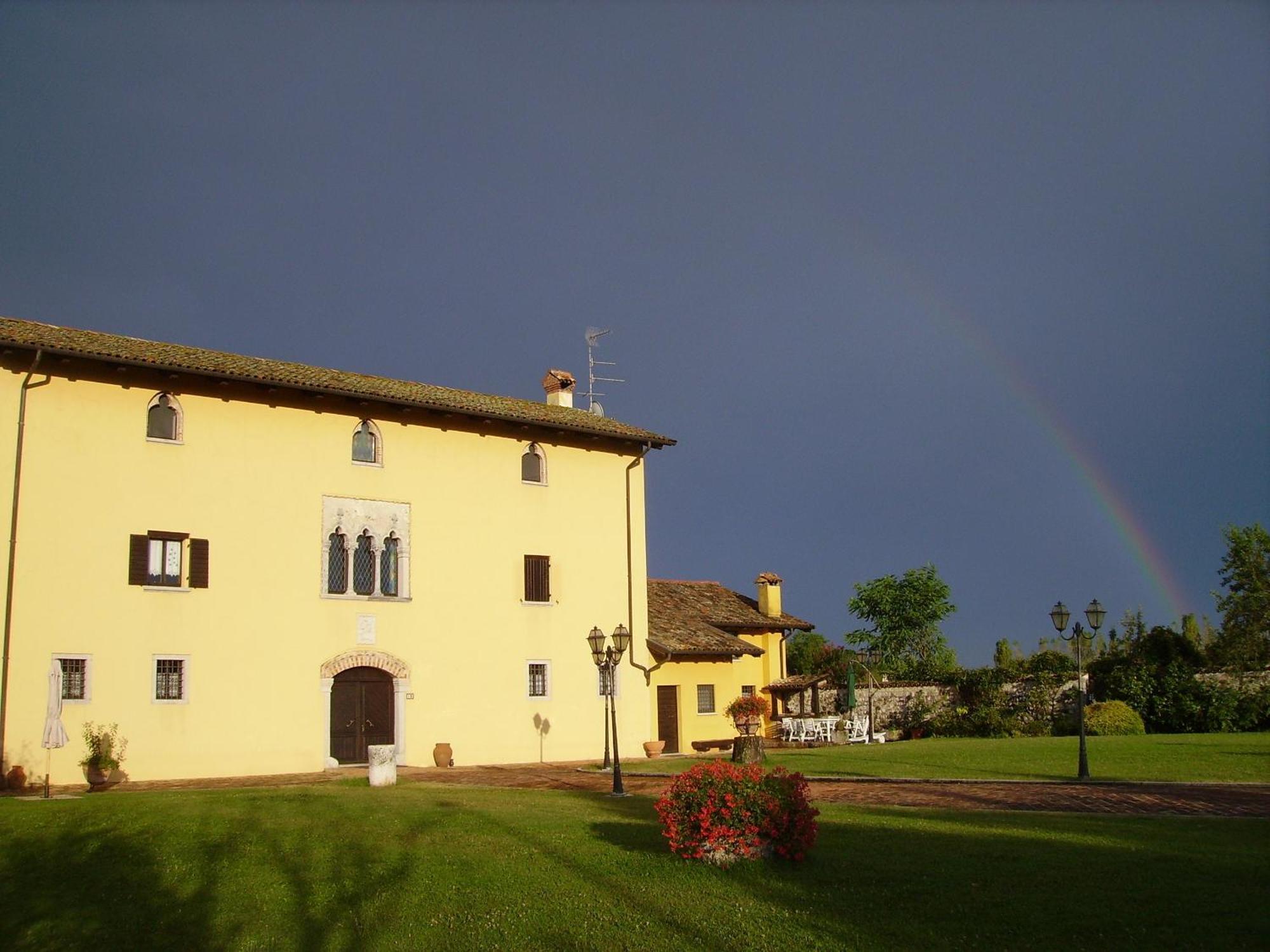 Agriturismo Domus Magna Povoletto Exterior foto