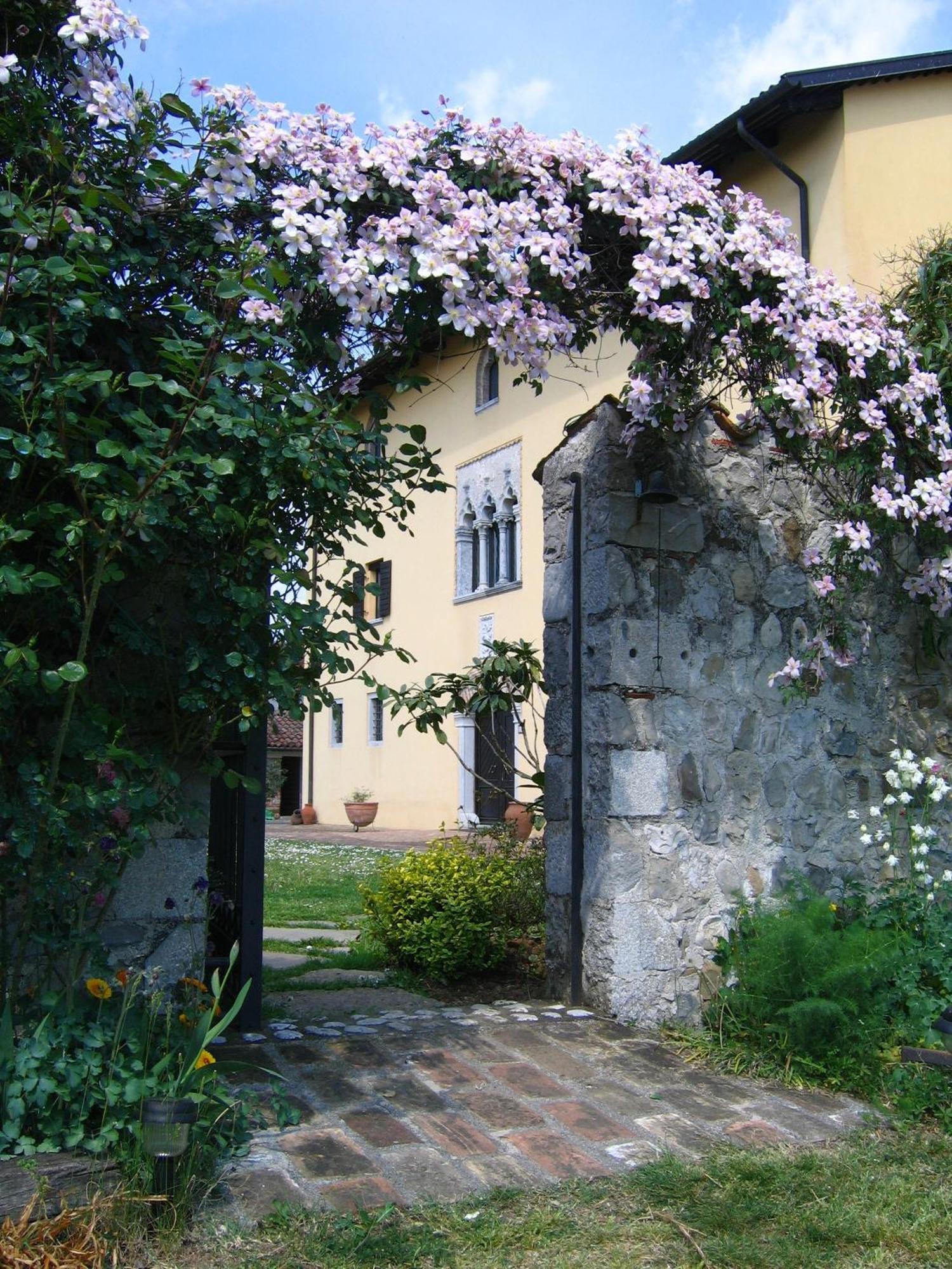 Agriturismo Domus Magna Povoletto Exterior foto